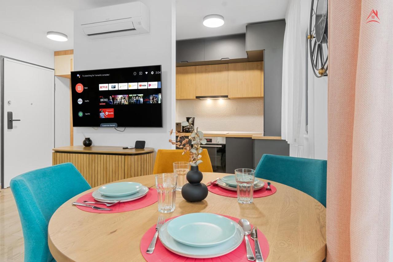 Apartament Opera Residence - Cismigiu, Eroilor, Free Private Parking Bucarest Extérieur photo