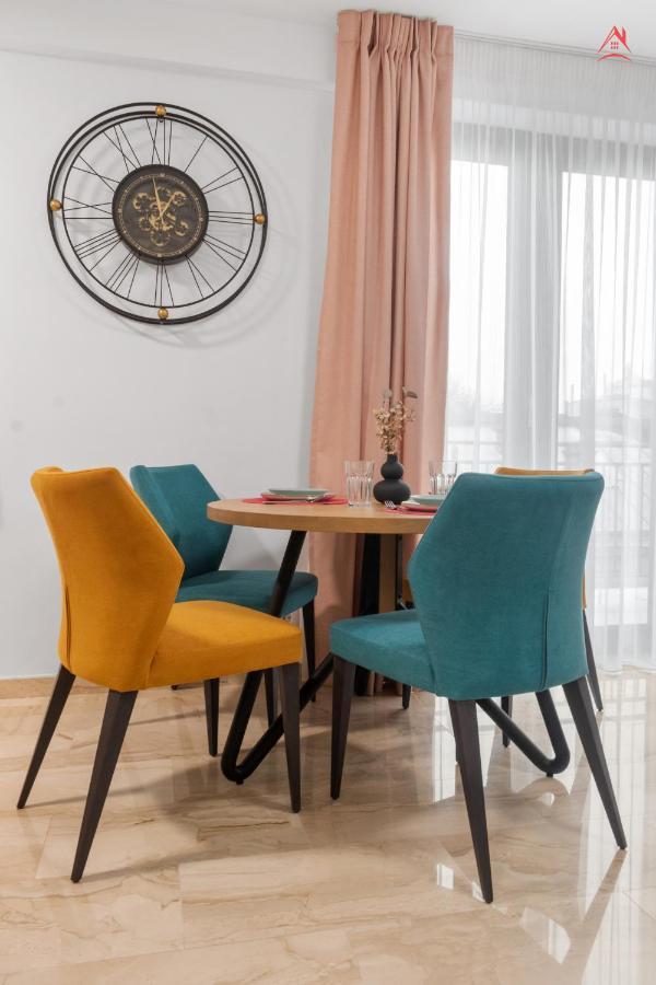 Apartament Opera Residence - Cismigiu, Eroilor, Free Private Parking Bucarest Extérieur photo