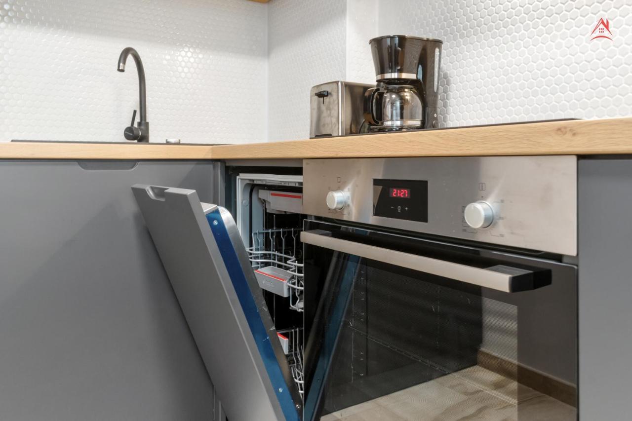 Apartament Opera Residence - Cismigiu, Eroilor, Free Private Parking Bucarest Extérieur photo